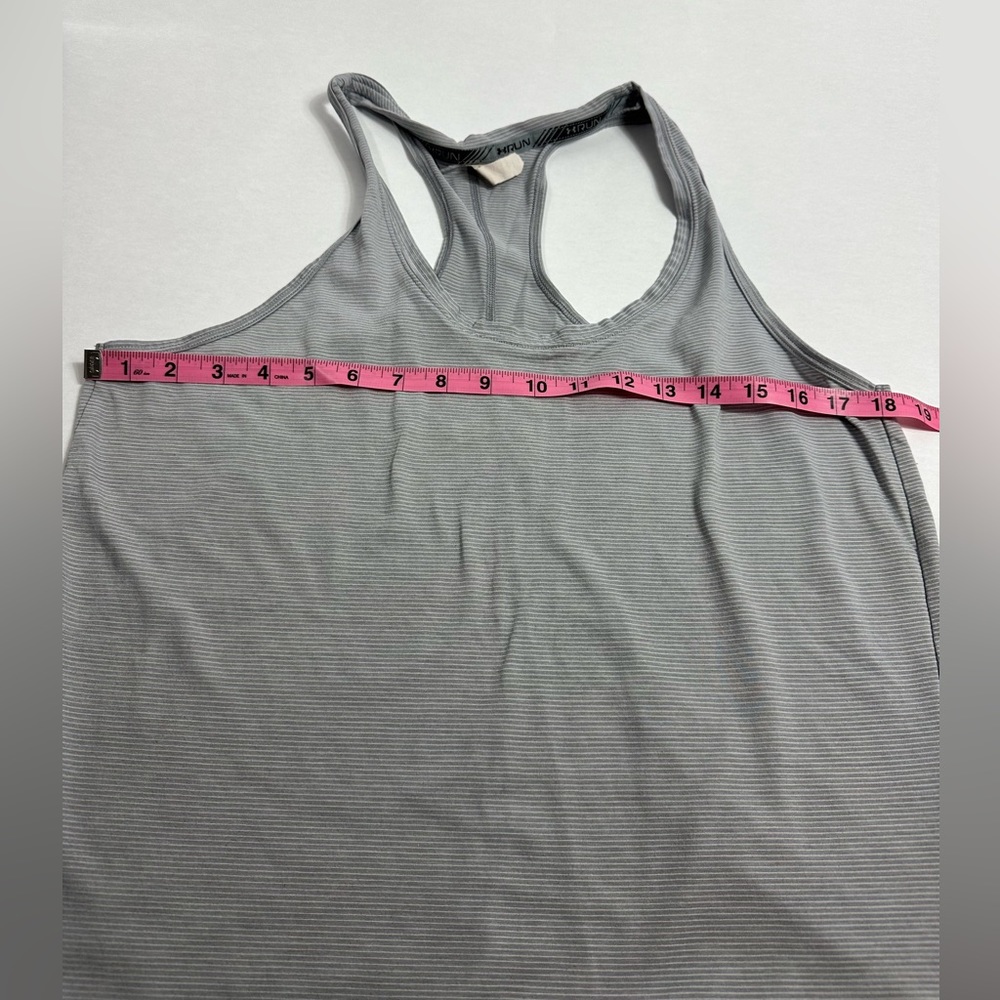 Under Armour Razorback Athletic Tank - Picture 8 of 8